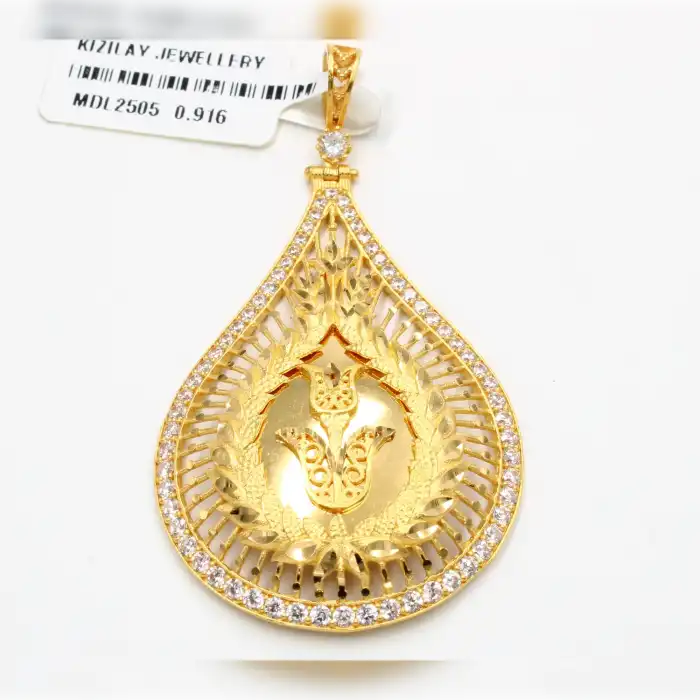 22 Ayar Taşlı Gül Desenli Kolye Ucu