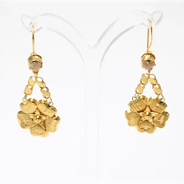 22 Ayar Yonca Desenli Sallama Küpe