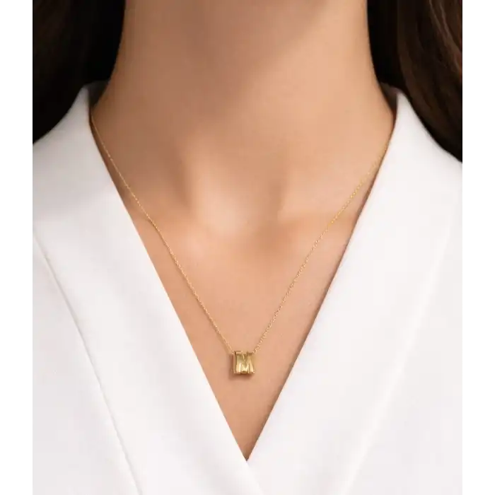 14 Ayar Altın M Harfi Kolye Zinciriyle Beraber