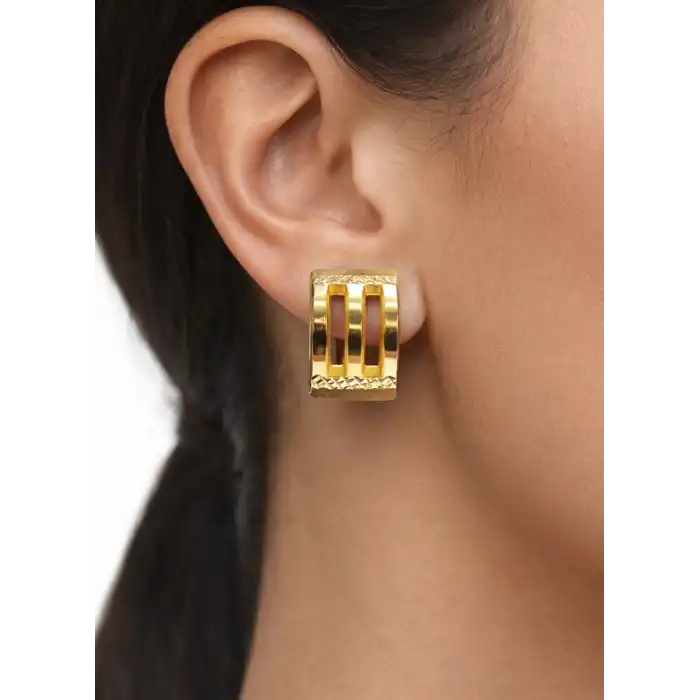 14 Ayar Altın Kaburga Modeli Küpe 2.32GR UME0227