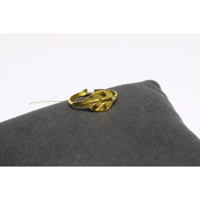 22 Ayar Altın Yüzük Yaprak Modeli 1.73GR YZK7102