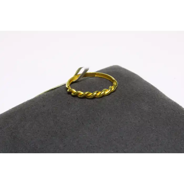 22 Ayar Altın Yüzük Sarmal Model 1.39GR YZK6215