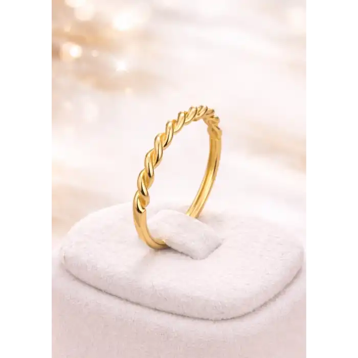 22 Ayar Altın Yüzük Sarmal Model 1.39GR YZK6215