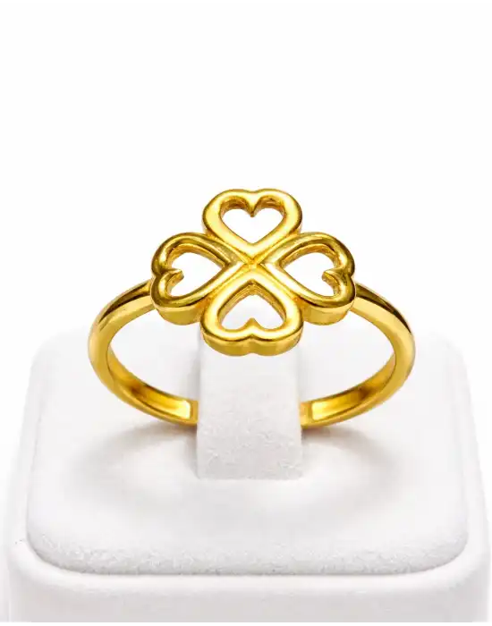 22 Ayar Altın Yüzük Taşlı Kalpli Yonca Modeli 2.47 GR EKL0002