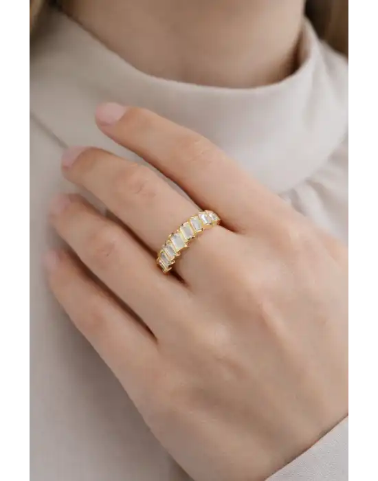 22 Ayar Altın Yüzük Baget Taşlı 2.78 GR TKS8017