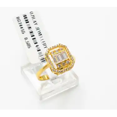 14 Ayar Taşlı Baget Yüzük