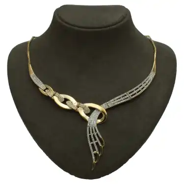 14 Ayar Taşlı Oval Kolye