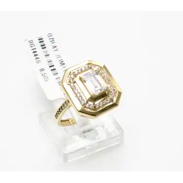 14 Ayar Taşlı Yeşil Renk Baget Yüzük