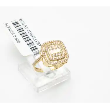 14 Ayar Taşlı Yeşil Renk Baget Yüzük