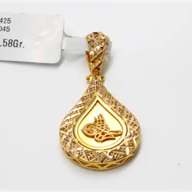 14 Ayar Yonca Desenli Kolye Ucu