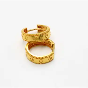 22 Ayar Cartier Küpe