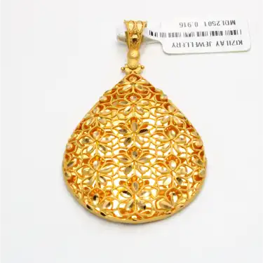 22 Ayar Çiçek Desenli Aynalı Kolye Ucu