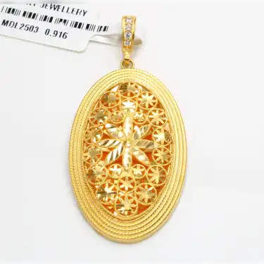 22 Ayar Çiçek Desenli Tasarım Kolye Ucu