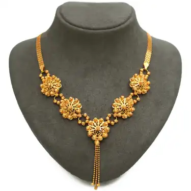 22 Ayar Dorika Papatya Kolye