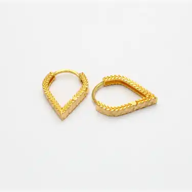 22 Ayar Kalp Model Küpe