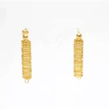 22 Ayar Piramit Model Küpe