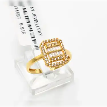22 Ayar Taşlı Baget Yüzük