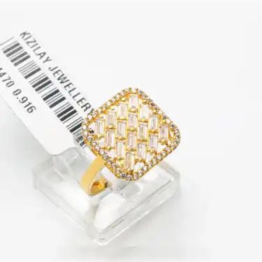 22 Ayar Taşlı Baget Yüzük