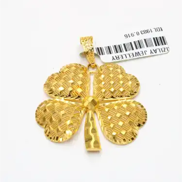 22 Ayar Yonca Kolye Ucu