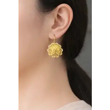 14 Ayar Altın Tül Yıldız Küpe 3.31GR KPE9110