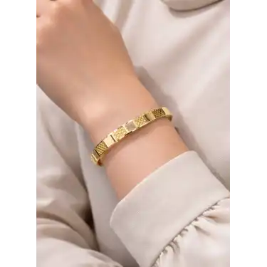 22 Ayar Altın Desenli Bilezik Kelepçe 13.78 GR