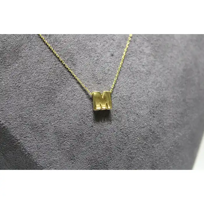14 Ayar Altın M Harfi Kolye Zinciriyle Beraber