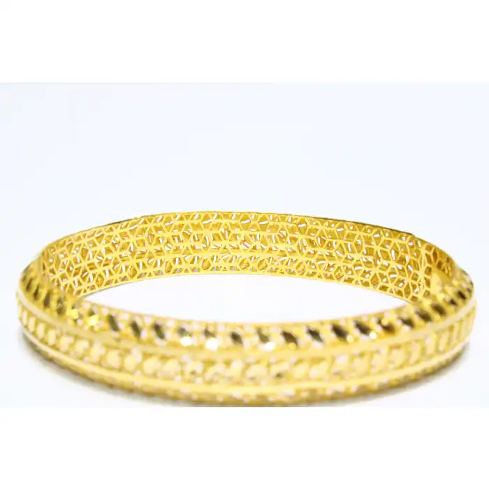 22 Ayar Altın 3 Sıralı Pullu Model Kelepçe Bilezik 17.67 GR