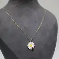 14 Ayar Gerçek Altın Uğurböcekli Papatya Model Kolye