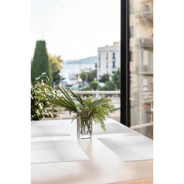 ( 2 ADET ) Çok Amaçlı Pratik Kaydırmaz 45 Cm X 3 Metre Raf Örtüsü (Mutfak-Dolap içi-Buzdolabı )