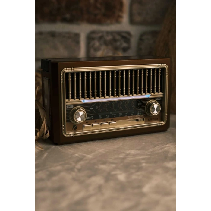 8 Bantlı Nostaljik Radyo - Bluetooth, USB, SD Kart Desteği ve Hoparlör Özellikli