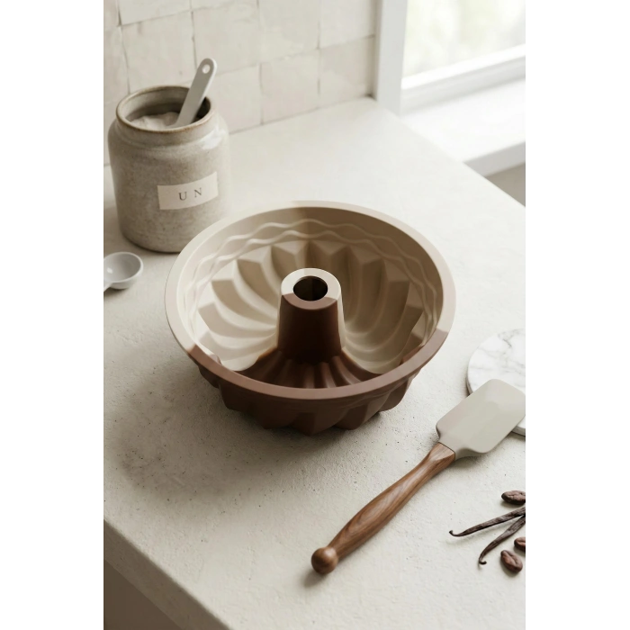 Silikon Dilimli Kek Kalıbı & Yapışmaz Isıya Dayanıklı Kek Pişirme Gereci (16 cm)