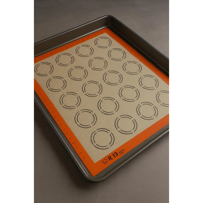 Silikon Fırın Matı 30x40 cm Yapışmaz Hamur Pasta Pişirme Altlığı