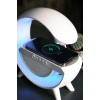 Beyaz Bluetooth Hoparlörlü Masa Lambası, Kablosuz Şarj Özellikli ve 2 Saat Dinleme Süresi
