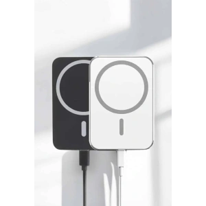 Kablosuz Şarj Aleti Magsafe Araç Içi Manyetik Şarj 15W İOS Uyumlu