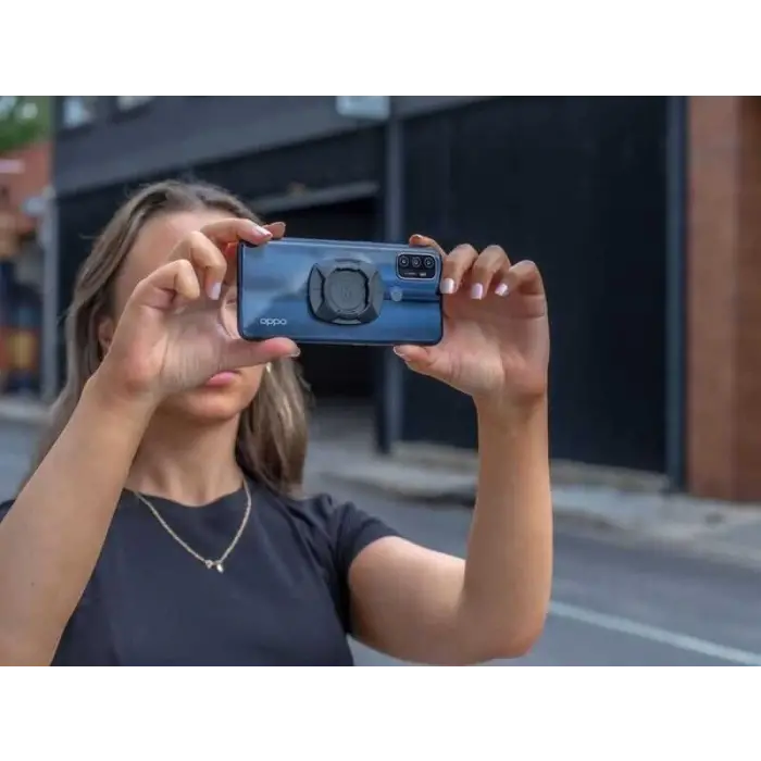 QUADLOCK UNIVERSAL ADAPTOR