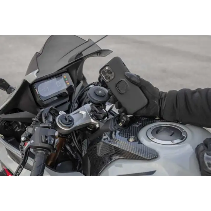 QUADLOCK USB HAVA KOŞULLARINA DAYANIKLI KABLOSUZ ŞARJ BAŞLIĞI