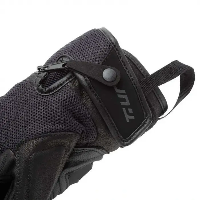 T.UR G-FOUR ELDİVEN SİYAH KIRMIZI