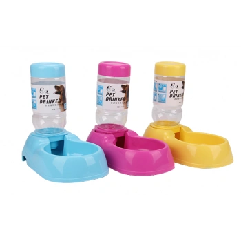 Kedi Köpek Hazneli Su Kabı 350 ml BO-3414