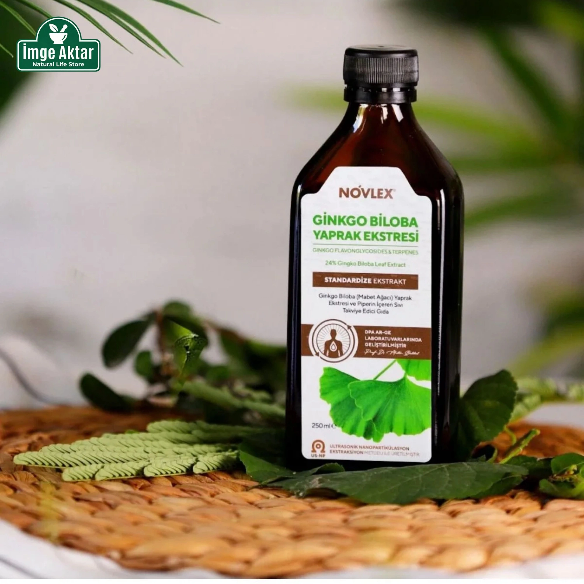 Novlex Ginkgo Biloba ve Piperin Ekstraktı Sıvı Takviye - Yüksek Emilim 250 Ml