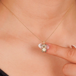 14 Ayar Ayıcık Figürlü Kolye