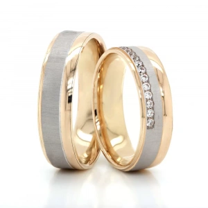 İki Renkli Beyaz Altın Şeritli Yarım Tur Çift Alyans