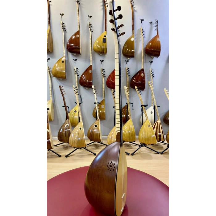 Uzun Sap Oyma Dut Bağlama