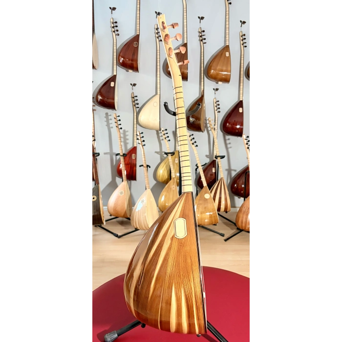 Yaprak Dut Kısa Sap Orta Kalite Bağlama