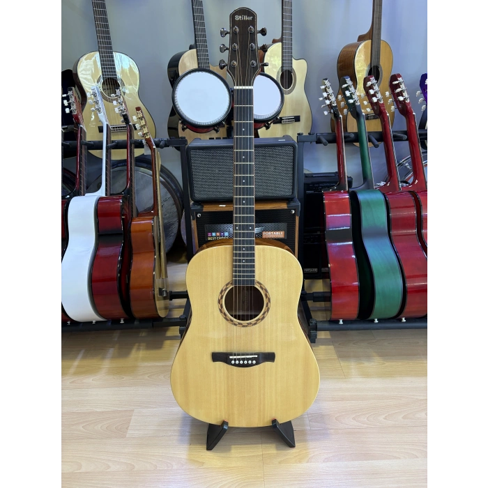 Stiller akustik gitar