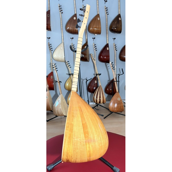 Yaprak Dut Kısa Sap Orta Kalite Bağlama