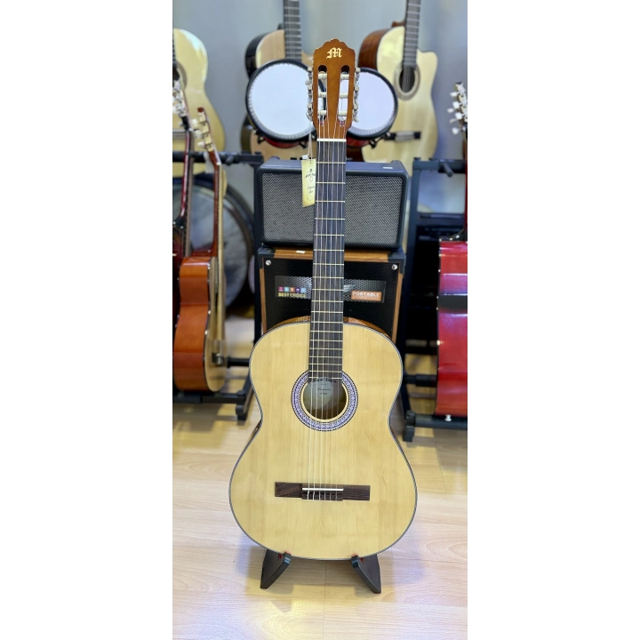 Miguel Angela klasik gitar