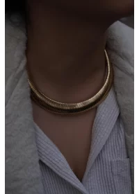 Tırtık Plaka Gold Choker Kolye