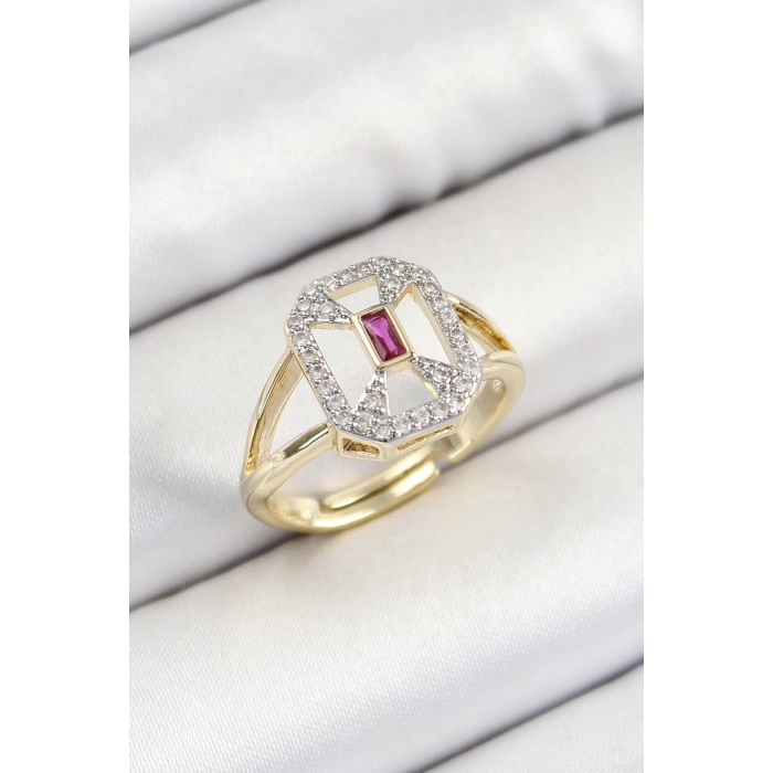 Pirinç Zirkon Taşlı Baget Model Gold Renk Kadın Yüzük