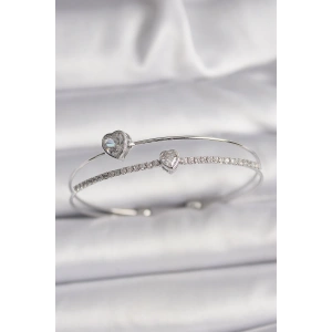 Pirinç Gümüş Renk Zirkon Taşlı Kalp Model Kadın Bileklik