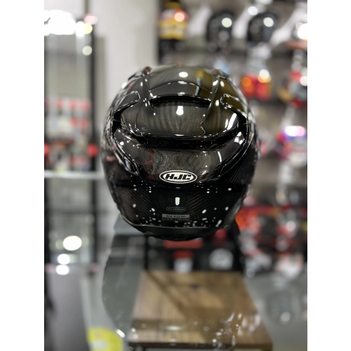 F71 KASK KARBON SİYAH ŞEFFAF VİZÖRLÜ